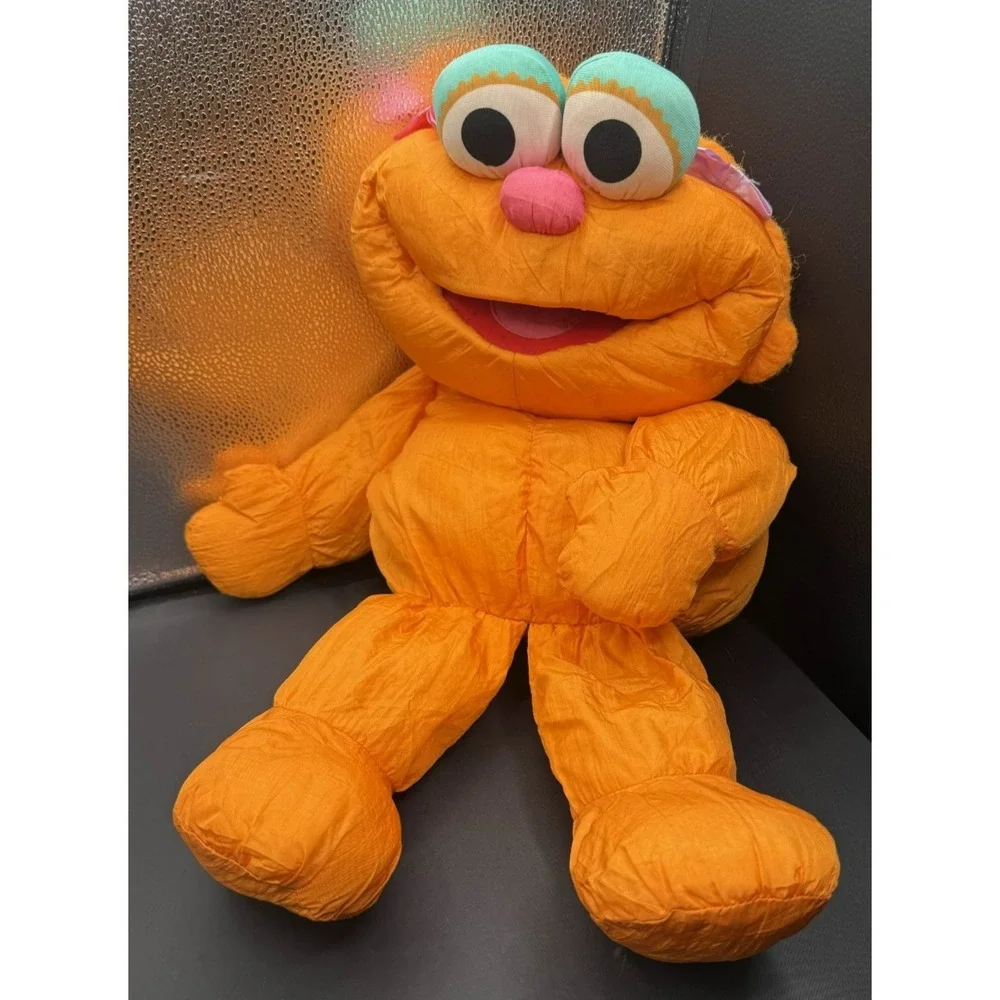 Vintage 1994 Sesame Street Zoe Plush Kid Dimension Hasbro 22